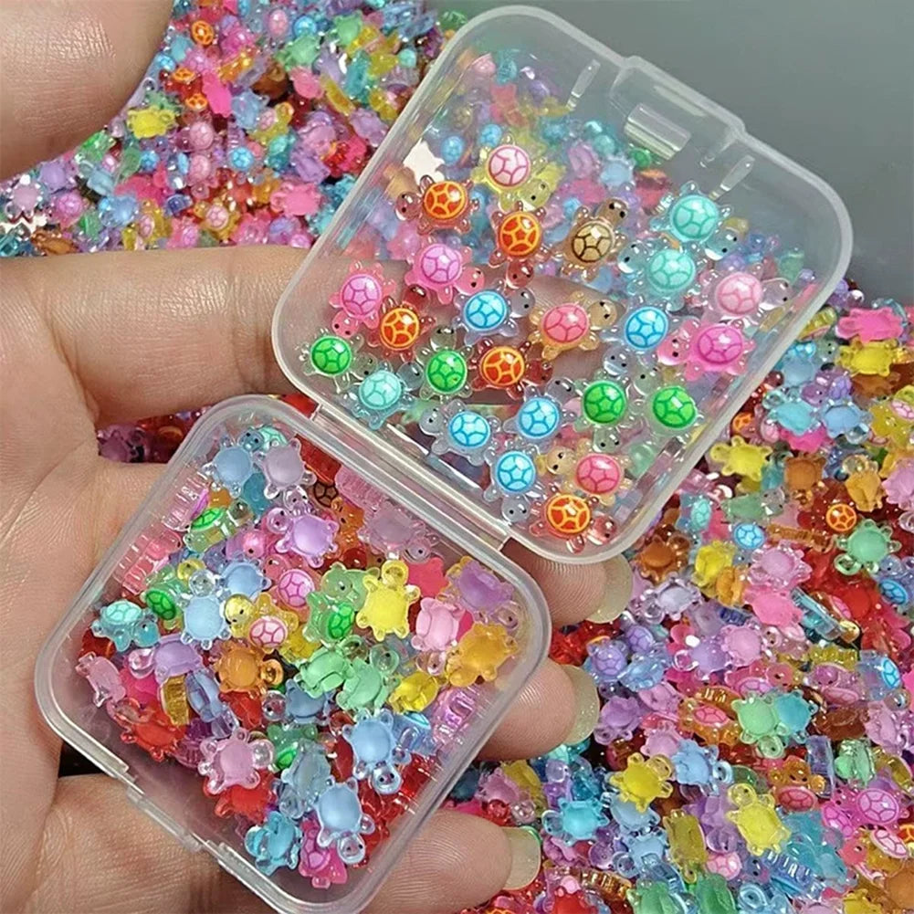 100Pcs Mini Resin Turtles Night Glow Turtle Figurines Realistic Tiny Turtles Acrylic Small Animals Figures for Micro Landscaping