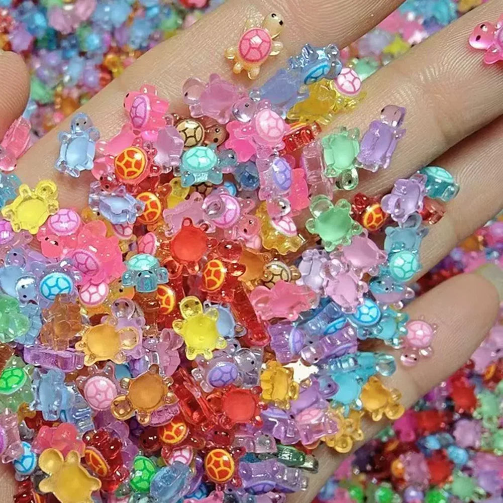 100Pcs Mini Resin Turtles Night Glow Turtle Figurines Realistic Tiny Turtles Acrylic Small Animals Figures for Micro Landscaping