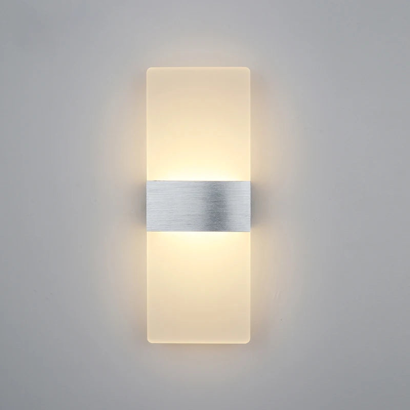 New bedside right-angle rounded wall lamp